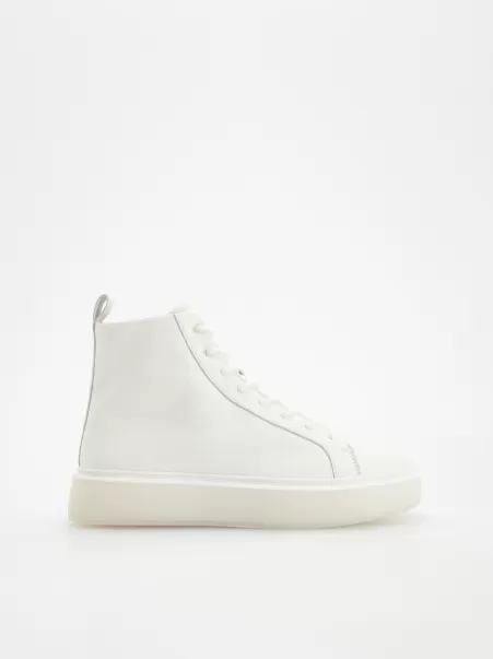 Sneakers In Pelle Scarpe Bianco Reserved Donna Vendita